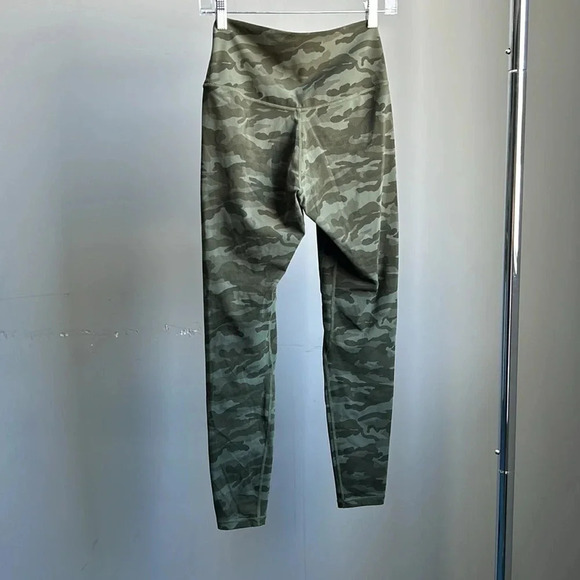 Colorfulkoala Camo Leggings | Camo Print Leggings | Camo | Green Leggings - Picture 4 of 5